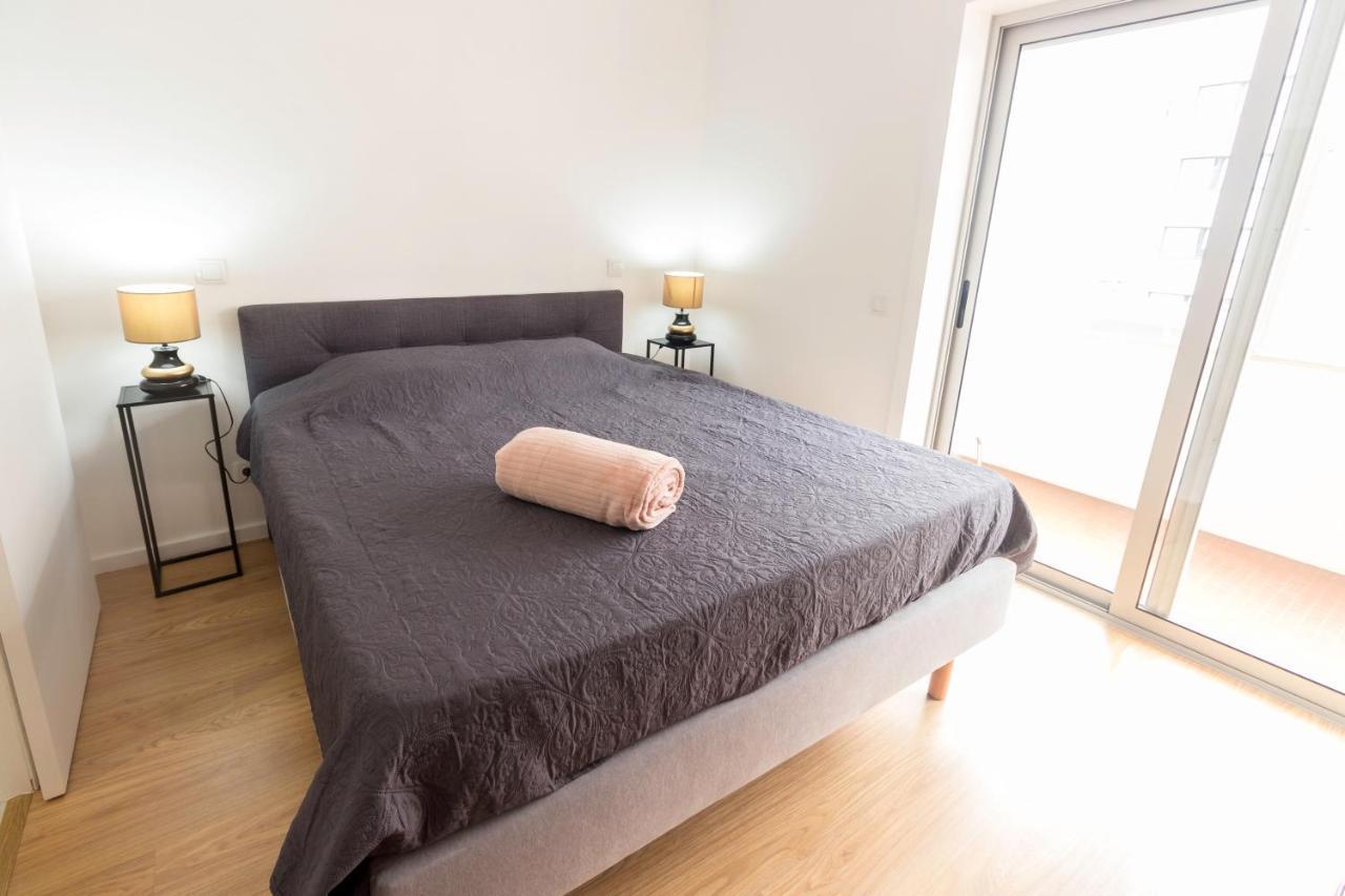 Апартаменты Guest H4U Povoa Praca Joao 23 Повуа-ди-Варзин Экстерьер фото