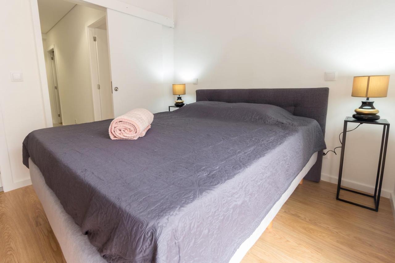 Апартаменты Guest H4U Povoa Praca Joao 23 Повуа-ди-Варзин Экстерьер фото