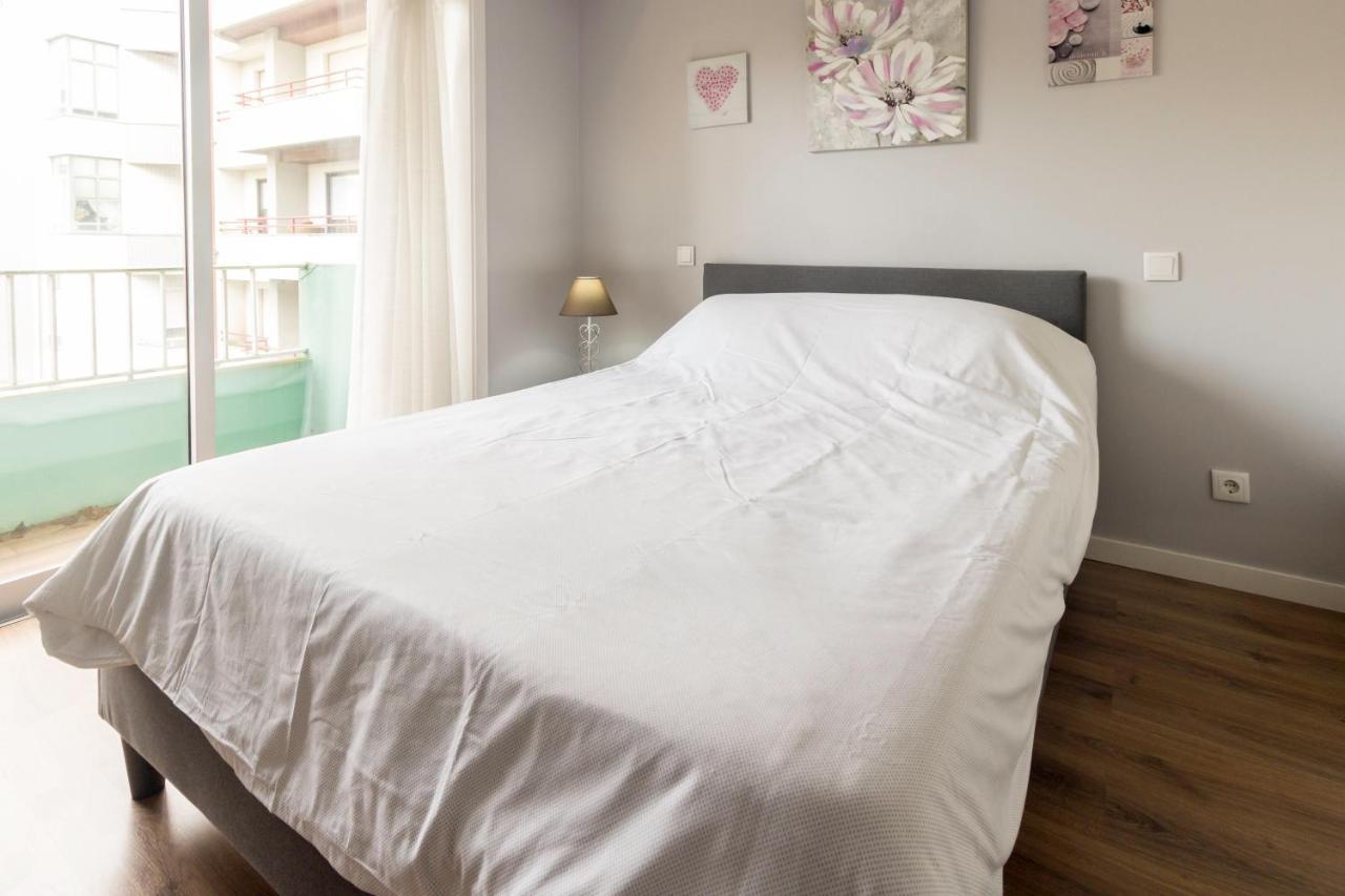 Апартаменты Guest H4U Povoa Praca Joao 23 Повуа-ди-Варзин Экстерьер фото