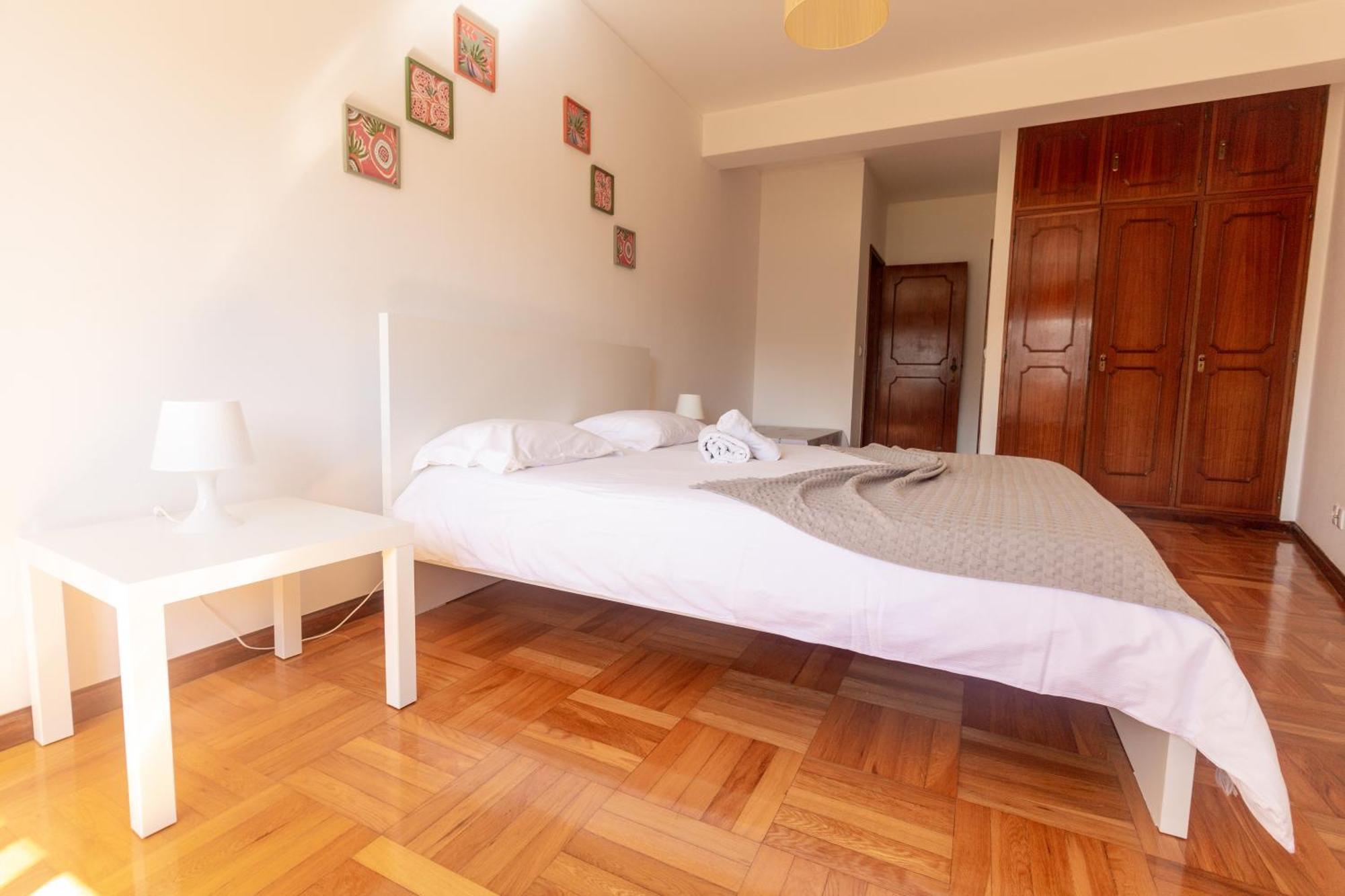 Апартаменты Guest H4U Povoa Praca Joao 23 Повуа-ди-Варзин Экстерьер фото