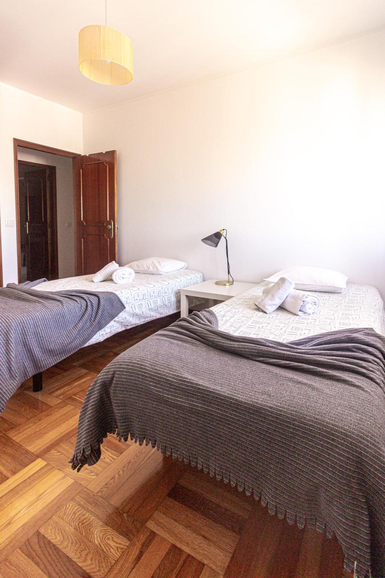 Апартаменты Guest H4U Povoa Praca Joao 23 Повуа-ди-Варзин Экстерьер фото