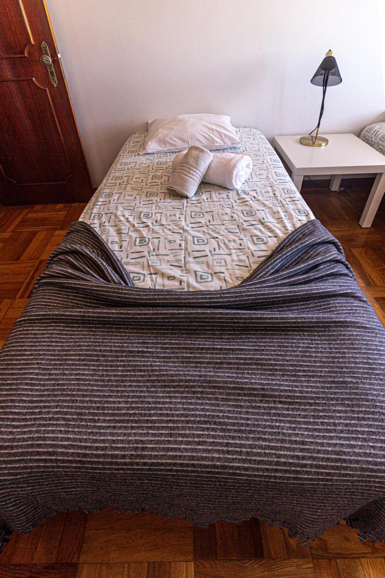 Апартаменты Guest H4U Povoa Praca Joao 23 Повуа-ди-Варзин Экстерьер фото